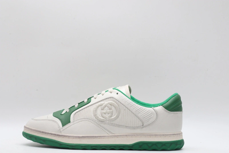 GUCCI  SNEAKER