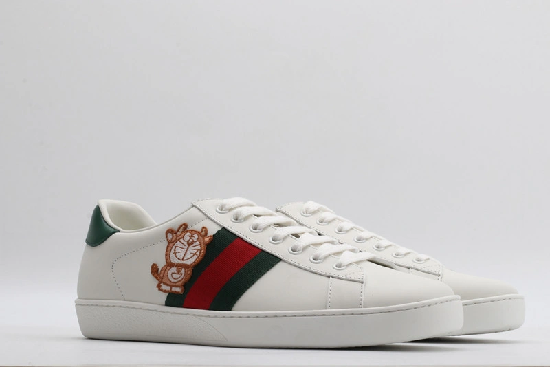 GUCCI  SNEAKER