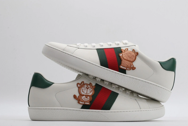 GUCCI  SNEAKER