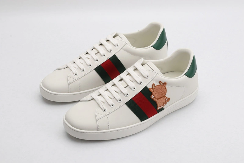 GUCCI  SNEAKER
