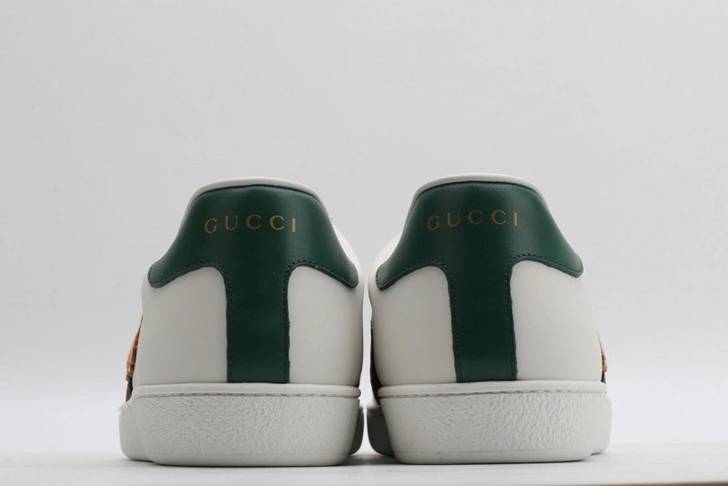 GUCCI  SNEAKER