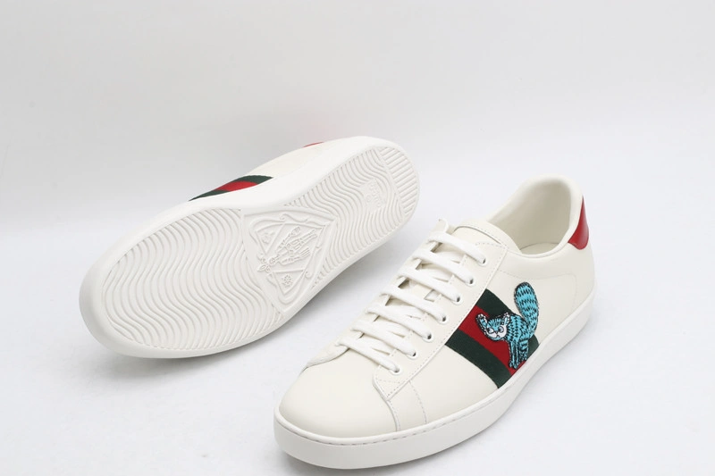 GUCCI  SNEAKER