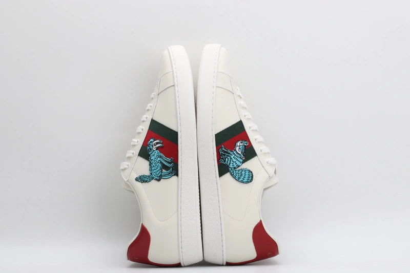GUCCI  SNEAKER
