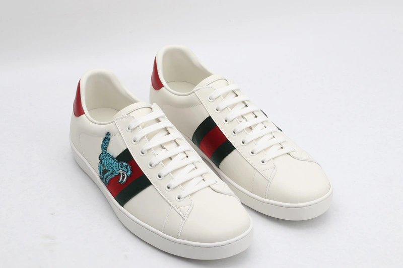 GUCCI  SNEAKER