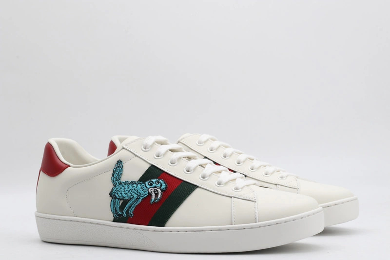 GUCCI  SNEAKER