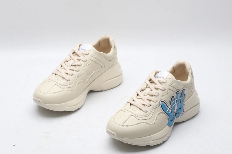 GUCCI  SNEAKER