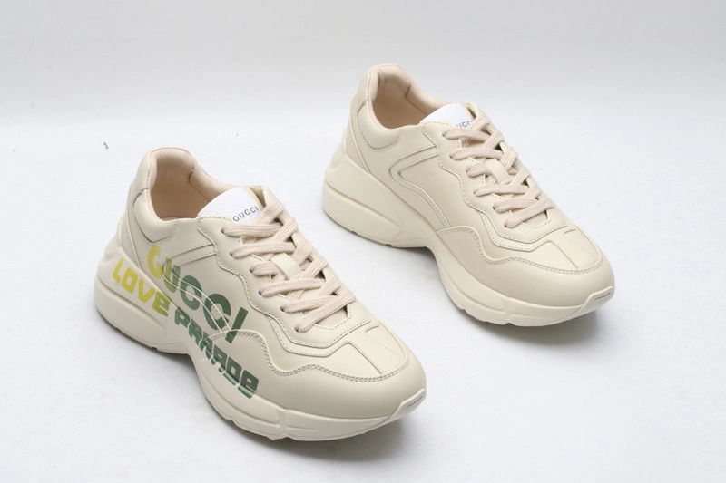GUCCI  SNEAKER