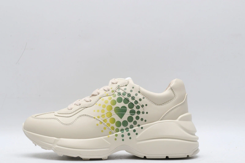 GUCCI  SNEAKER