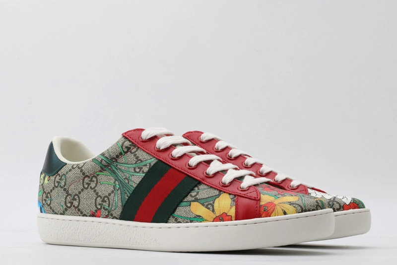 GUCCI  SNEAKER