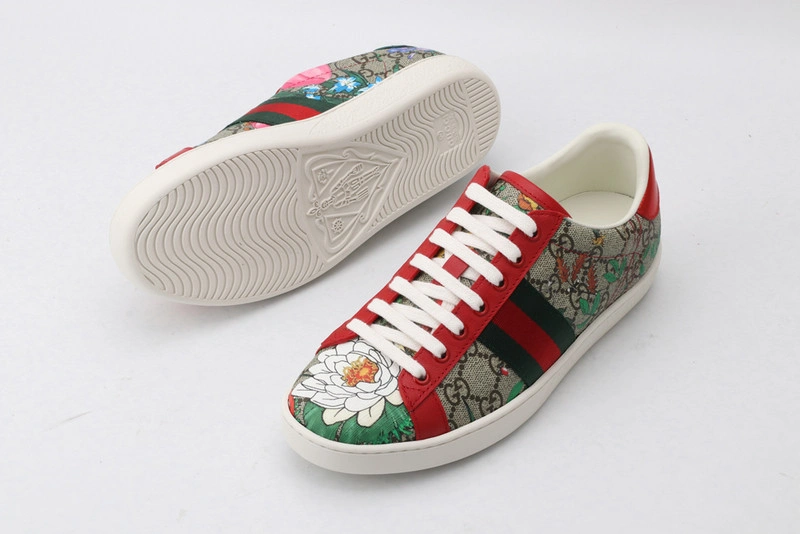 GUCCI  SNEAKER