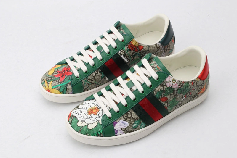 GUCCI  SNEAKER