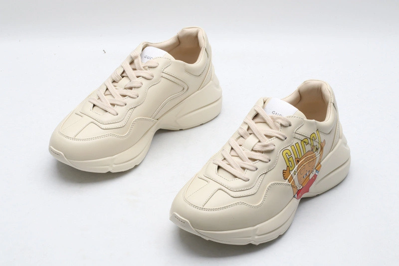 GUCCI  SNEAKER