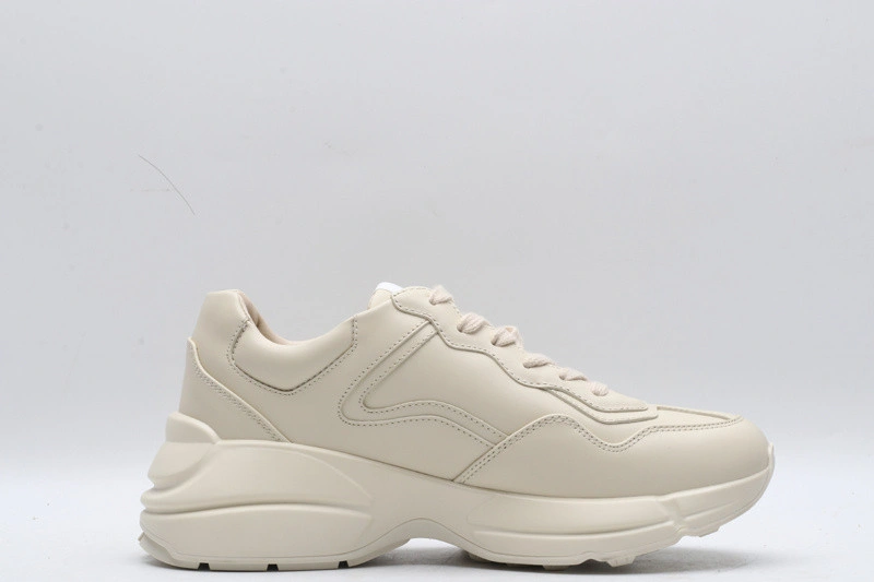 GUCCI  SNEAKER