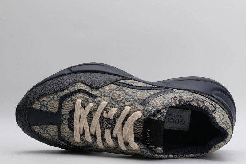 GUCCI  SNEAKER