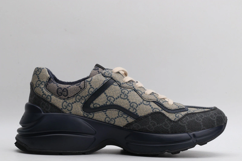 GUCCI  SNEAKER