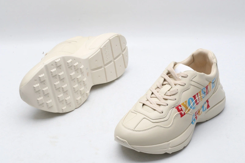 GUCCI  SNEAKER