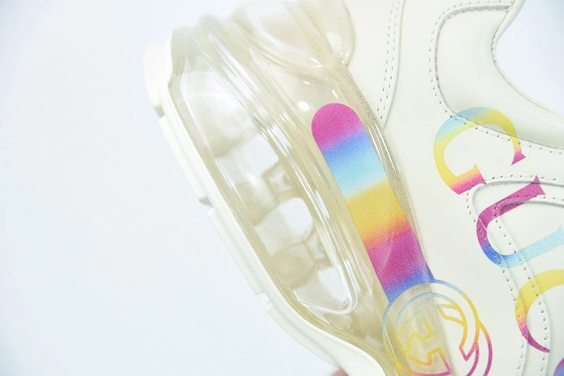 GUCCI  SNEAKER