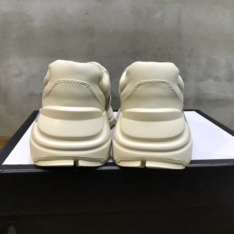 GUCCI  SNEAKER