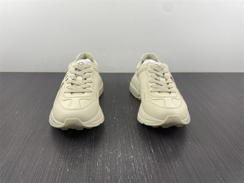 GUCCI  SNEAKER