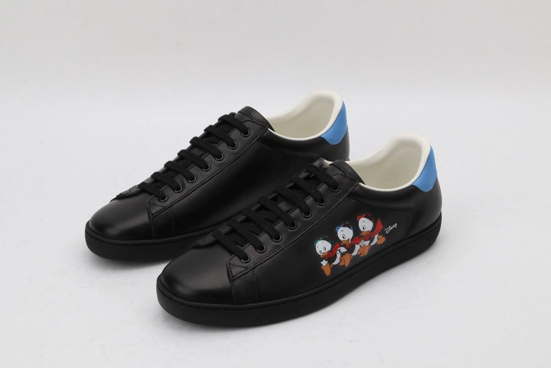 GUCCI  SNEAKER
