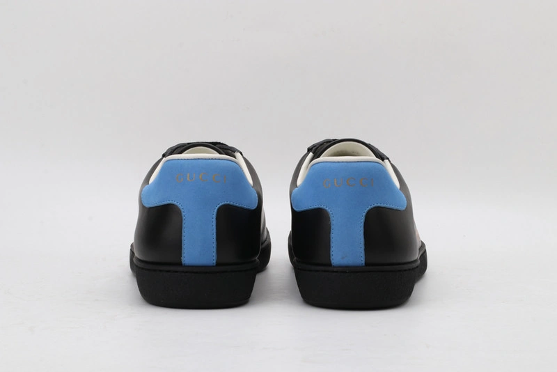GUCCI  SNEAKER