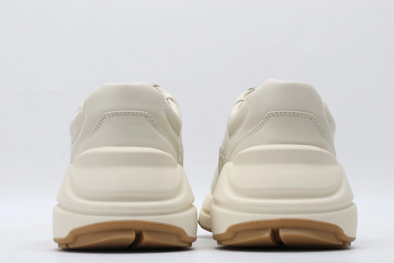 GUCCI  SNEAKER