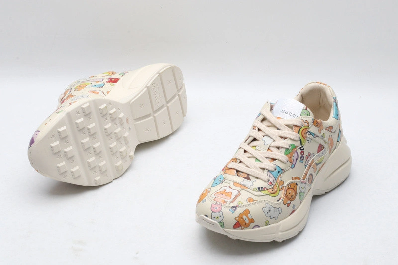GUCCI  SNEAKER