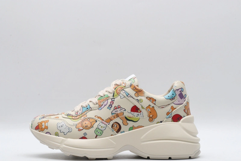 GUCCI  SNEAKER