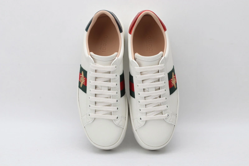 GUCCI  SNEAKER