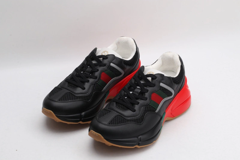 GUCCI  SNEAKER
