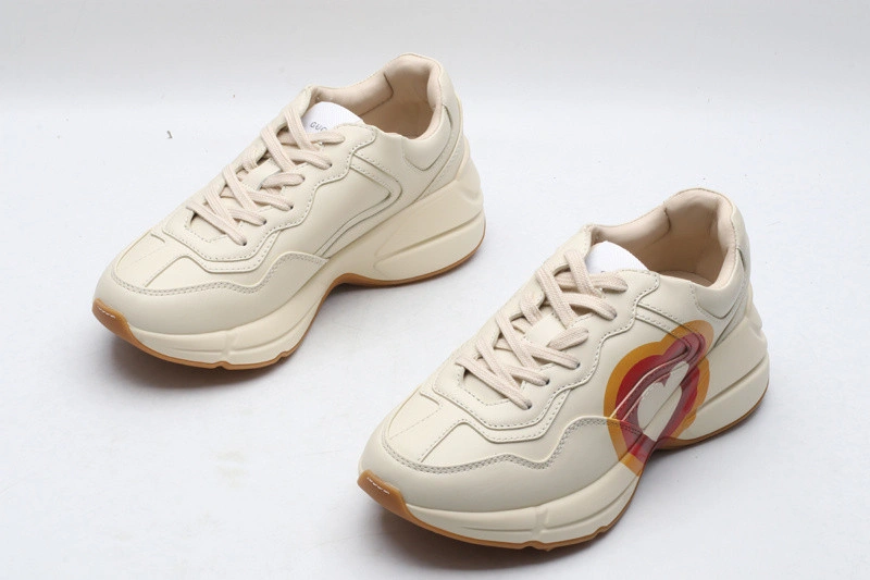 GUCCI  SNEAKER