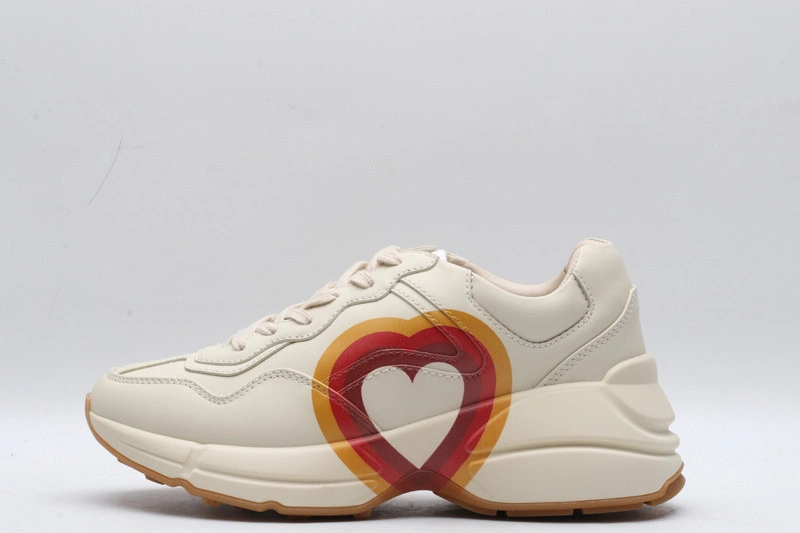 GUCCI  SNEAKER
