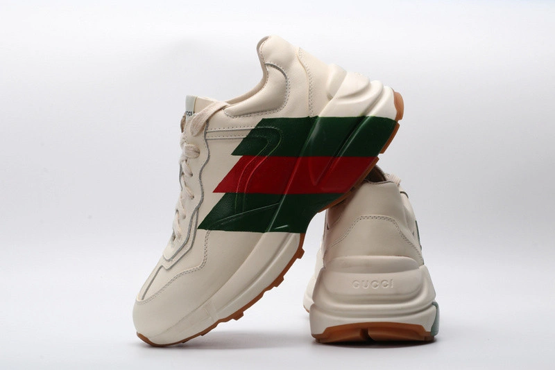 GUCCI  SNEAKER