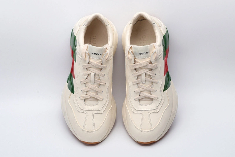 GUCCI  SNEAKER