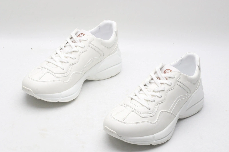 GUCCI  SNEAKER