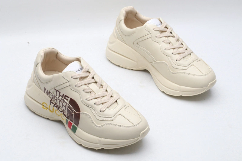 GUCCI  SNEAKER