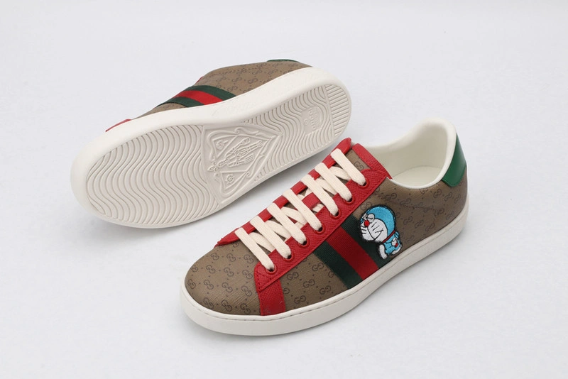 GUCCI  SNEAKER