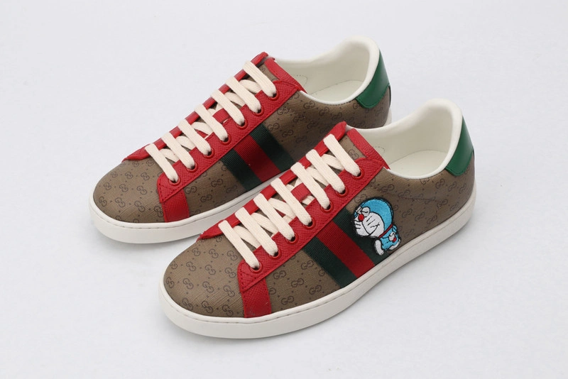 GUCCI  SNEAKER