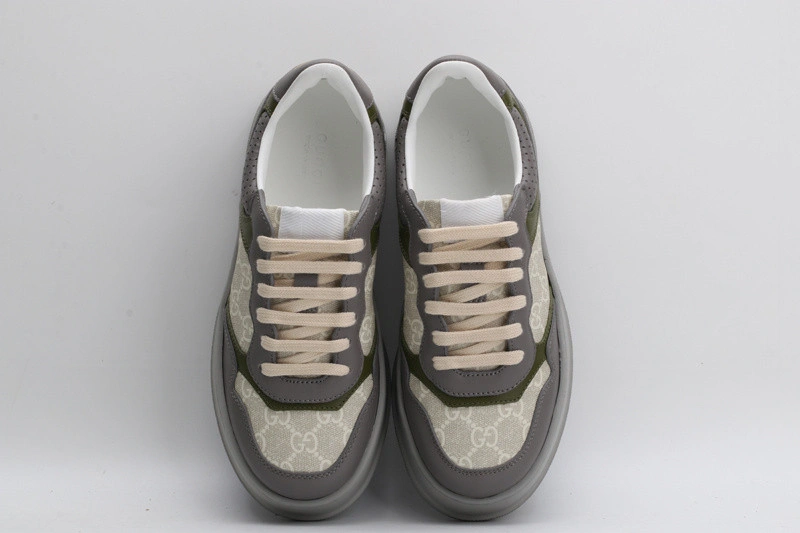 GUCCI  SNEAKER