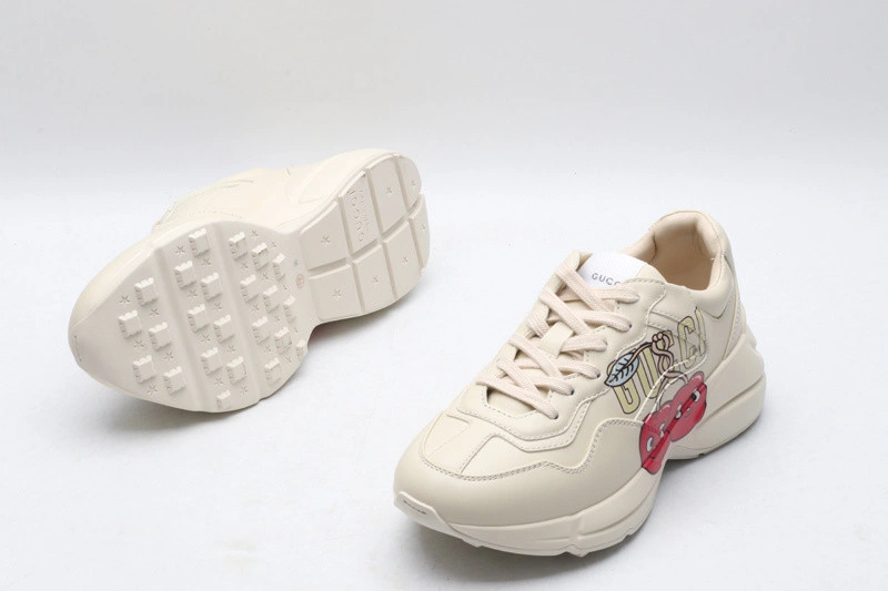 GUCCI  SNEAKER