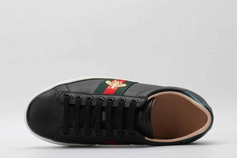 GUCCI  SNEAKER