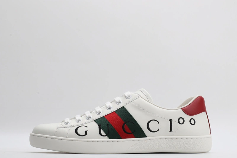GUCCI  SNEAKER
