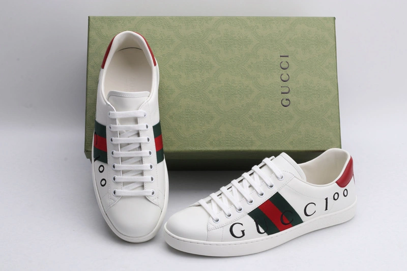 GUCCI  SNEAKER