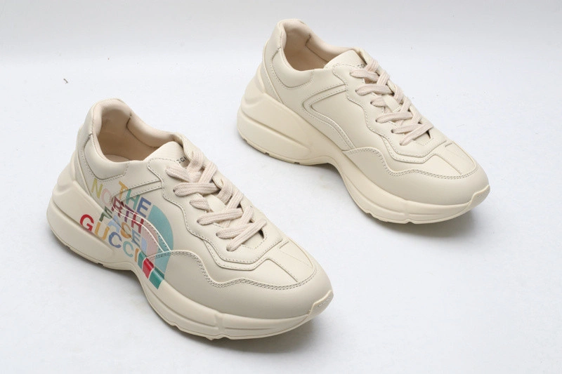 GUCCI  SNEAKER