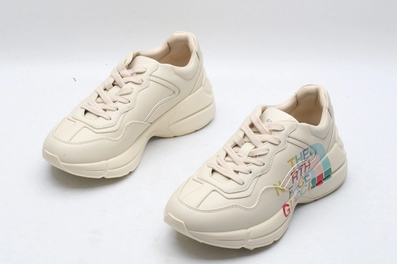 GUCCI  SNEAKER