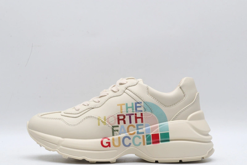 GUCCI  SNEAKER