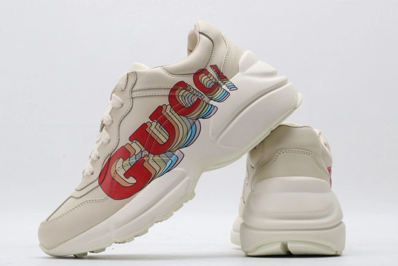 GUCCI  SNEAKER
