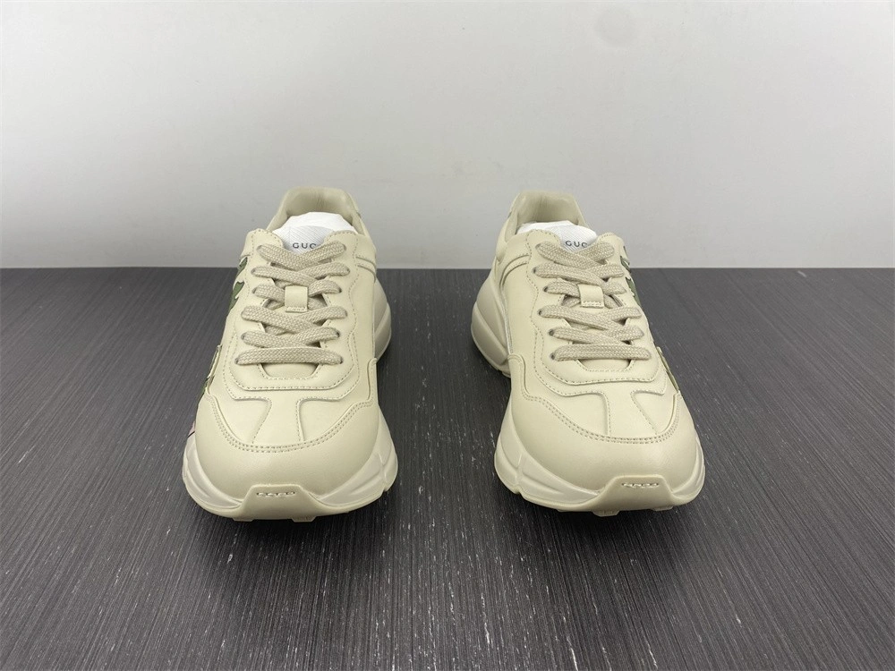 GUCCI  Sneakers