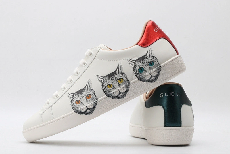 GUCCI ACE EMBROIDERED LOW-TOP SNEAKER  WHITE WITH CAT