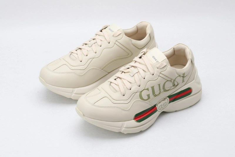 GUCCI ACE EMBROIDERED LOW-TOP SNEAKER  WHITE WITH 